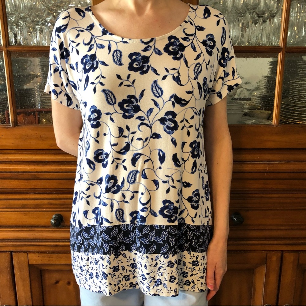 EUC J. Jill print blue & white top